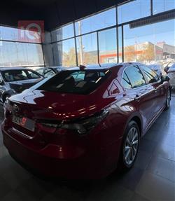 تۆیۆتا کامری